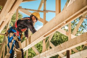 Charpente de toiture : pourquoi la prévention est-elle meilleure que la réparation ?
