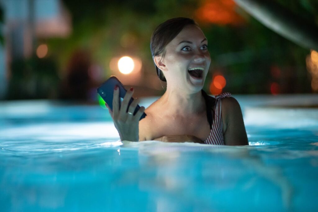 6-Éclairage de piscine connecté