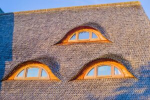 11- Comment adapter les fenêtres de toit aux constructions modernes en bois