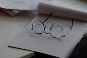 découvrez les conseils et services d'un expert pour répondre à vos besoins avec compétence et professionnalisme.