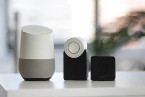 découvrez notre serrure connectée intelligente pour sécuriser votre maison avec facilité et modernité. contrôle à distance, installation simple et haute protection.