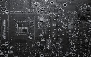 découvrez tout sur le condensateur : fonctionnement, types, applications et conseils pour bien choisir votre composant électronique.