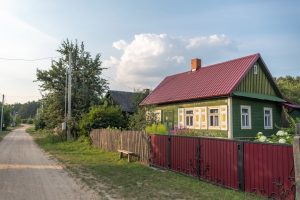 découvrez nos conseils pour construire une maison sans permis : avantages, réglementation, et étapes clés pour un projet réussi en toute légalité.