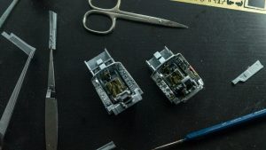 guide complet pour le câblage d'un interrupteur de volet roulant : étapes, conseils de sécurité et schémas pour une installation facile et sécurisée.