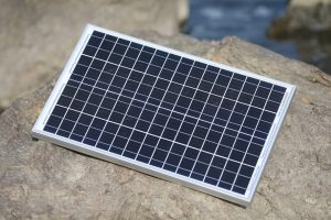 découvrez un schéma de câblage pour panneaux solaires simple et clair pour installer efficacement votre système solaire.