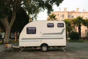 location de mobil-homes toute l'année pour des séjours confortables et flexibles, quelle que soit la saison.
