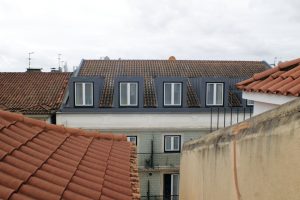 découvrez les toitures élastomères, une solution durable et flexible pour protéger votre bâtiment contre les intempéries tout en assurant une excellente étanchéité et longévité.