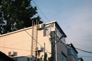 optimisez la ventilation de votre maison de plain-pied pour un air sain et un confort optimal toute l'année.