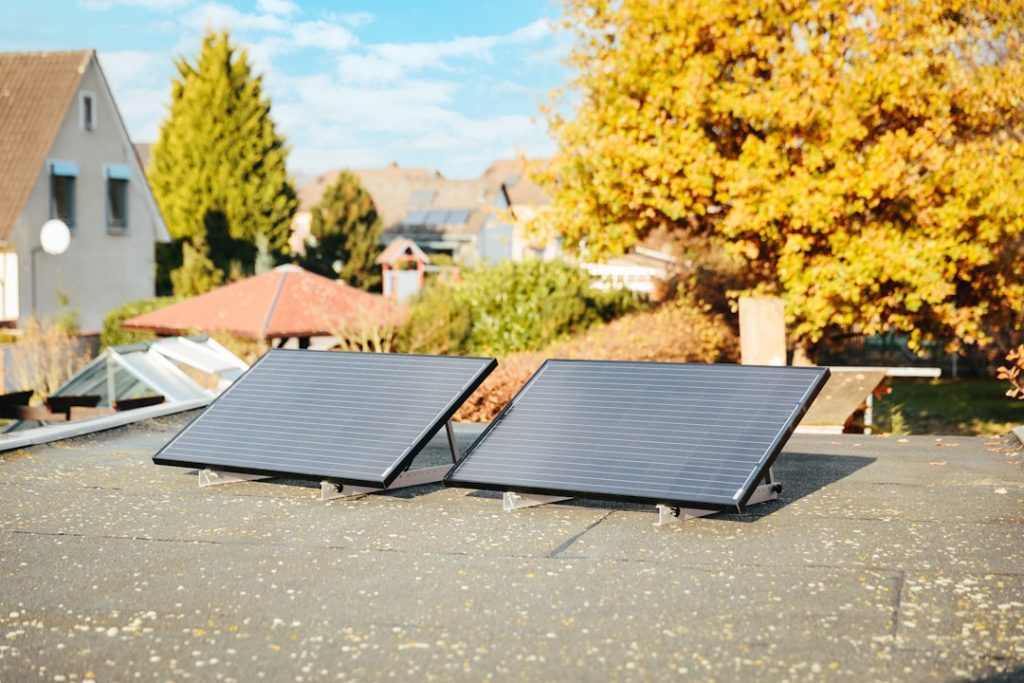 installation de systèmes d'énergie solaire pour une solution écologique et économique, adaptée à vos besoins en énergie renouvelable.