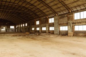 découvrez les prix de location d'entrepôts au mètre carré pour optimiser vos coûts logistiques et choisir la meilleure solution d'entreposage.