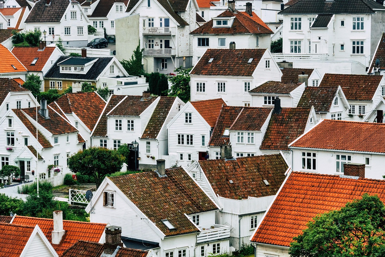 découvrez comment agrandir votre maison avec une extension réalisée à partir de containers maritimes : une solution moderne, écologique et économique pour gagner de l'espace.