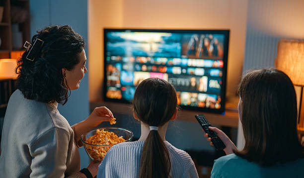 OpliTV Basic, Standard ou Premium : quelle offre choisir ?